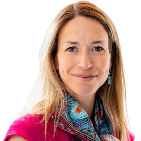 Headshot of Laura Mantoura