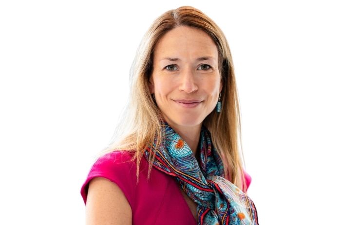 Headshot of Laura Mantoura