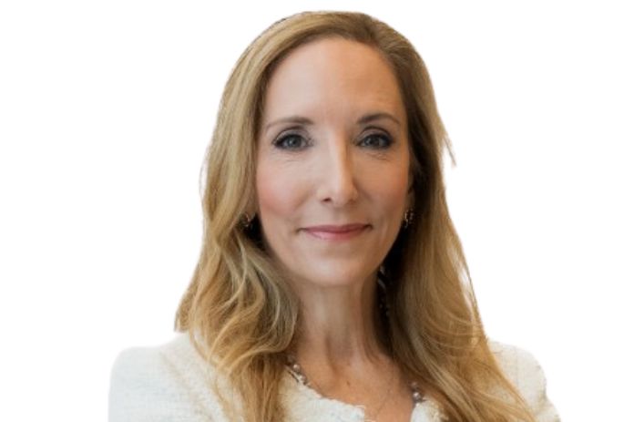 Headshot of Michelle Lewis
