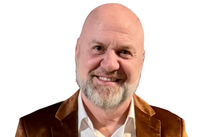 Headshot of Steven Strickland